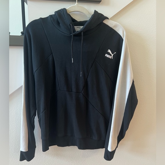 Puma Hoodie - Picture 1 of 5